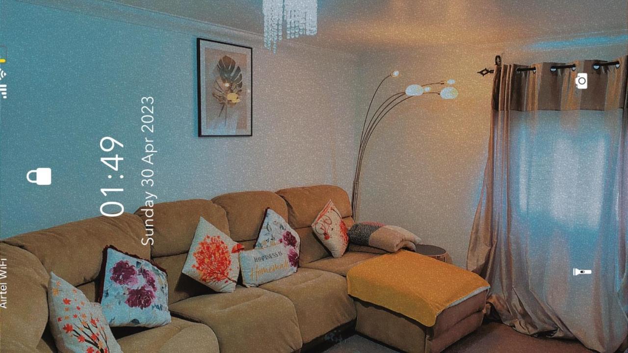 Lovely 2 Bed Flat/Apt In East London- Nice Estate. Dagenham Zewnętrze zdjęcie