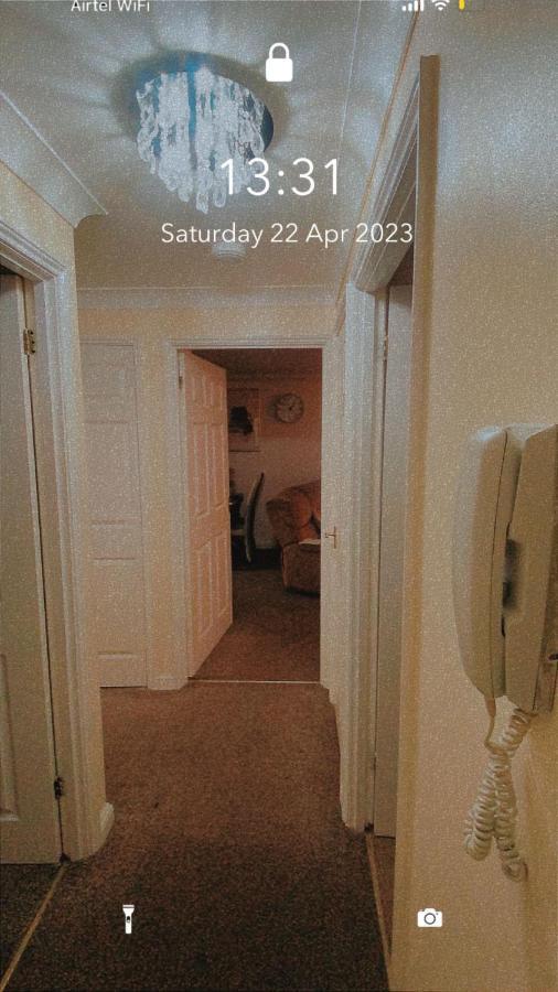 Lovely 2 Bed Flat/Apt In East London- Nice Estate. Dagenham Zewnętrze zdjęcie