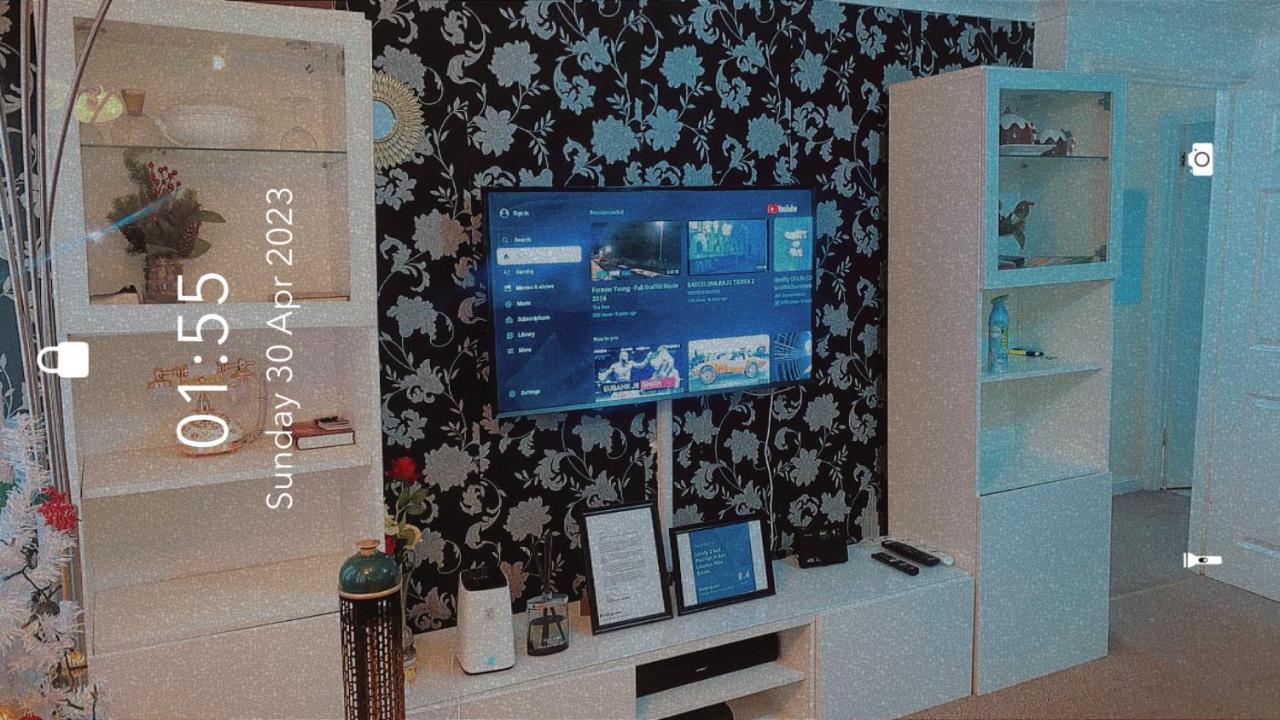 Lovely 2 Bed Flat/Apt In East London- Nice Estate. Dagenham Zewnętrze zdjęcie